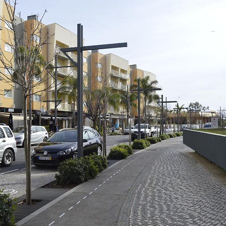 Apartamento Proximo Da Marina Vilamoura C/Piscina E Estacionamento Esterno foto
