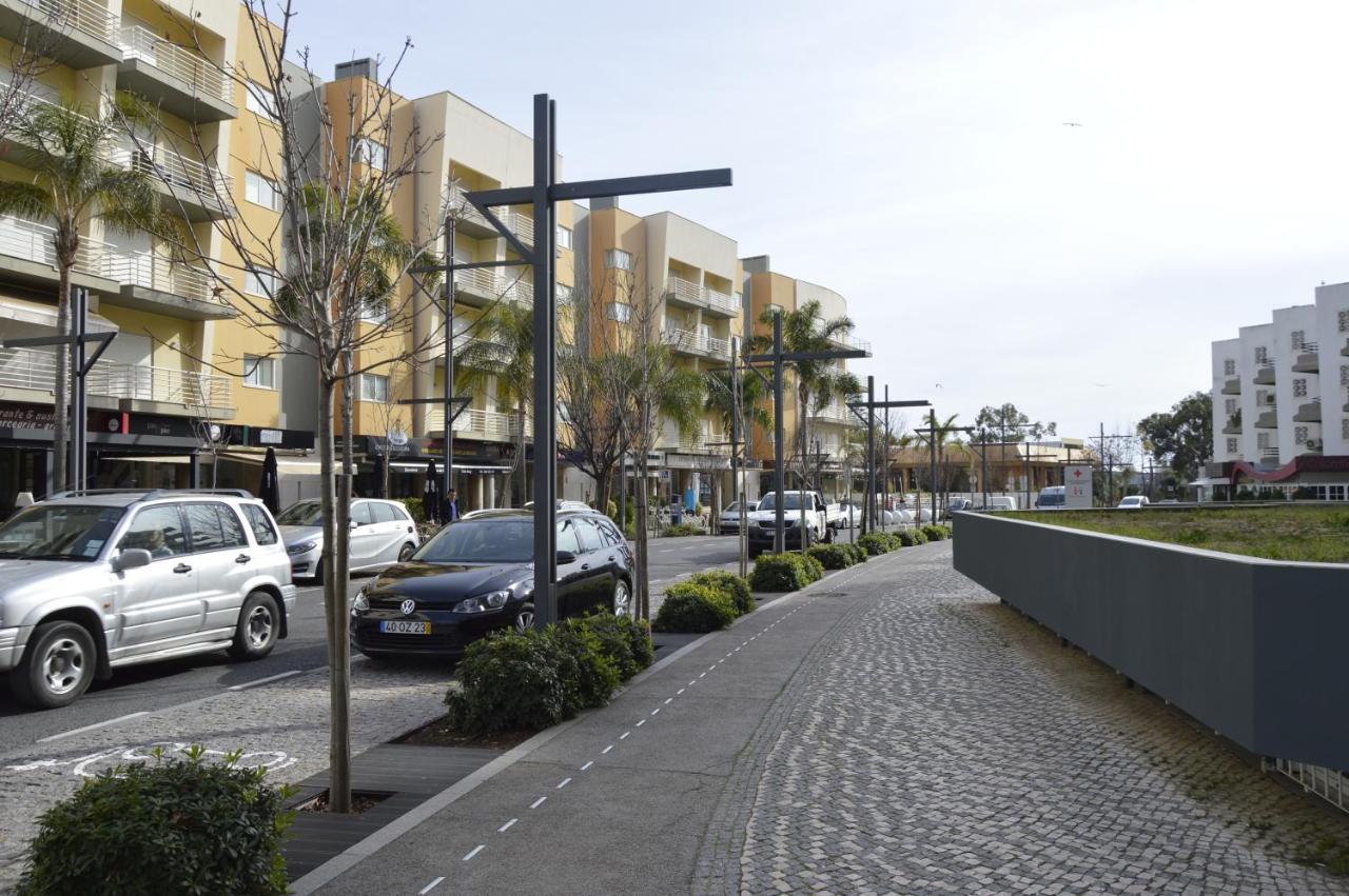 Apartamento Proximo Da Marina Vilamoura C/Piscina E Estacionamento Esterno foto