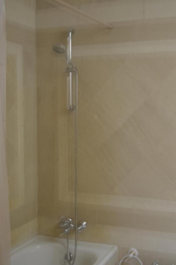 Apartamento Proximo Da Marina Vilamoura C/Piscina E Estacionamento Esterno foto